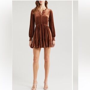 🤎 🆕 Zoe & Claire Velvet Long Sleeve Minidress | Size M | Rich Brown